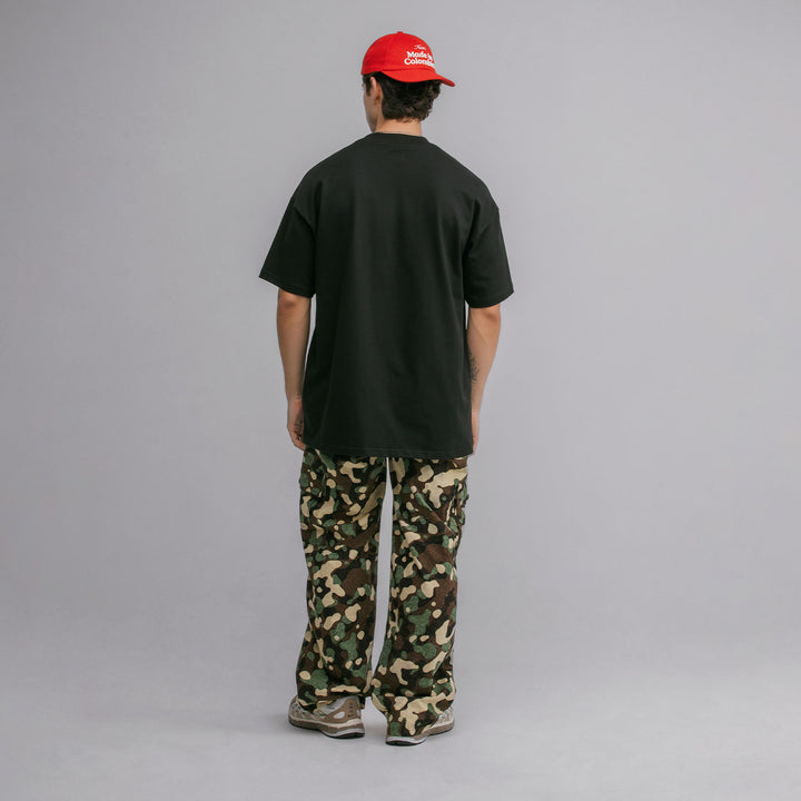 Camiseta Oversized Medellín - Negra