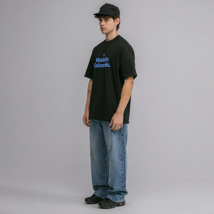 Colombia Oversized T-Shirt - Black