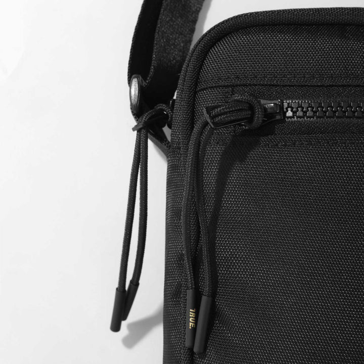Crossbody Bag Clásico Bordado - Negro